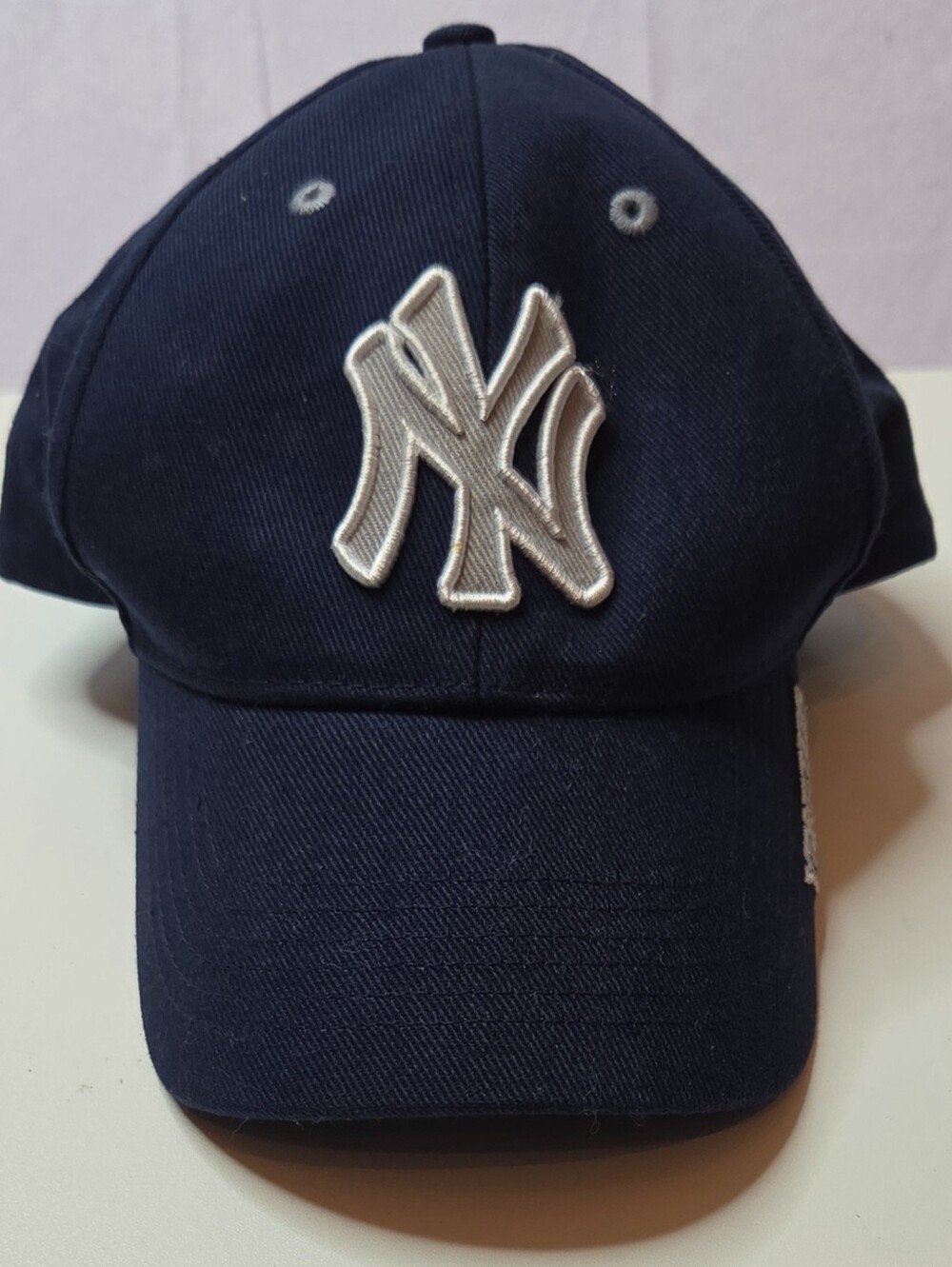 Unisex NY Yankees Tonal Frost Baseball Cap Hat One Size NWOT